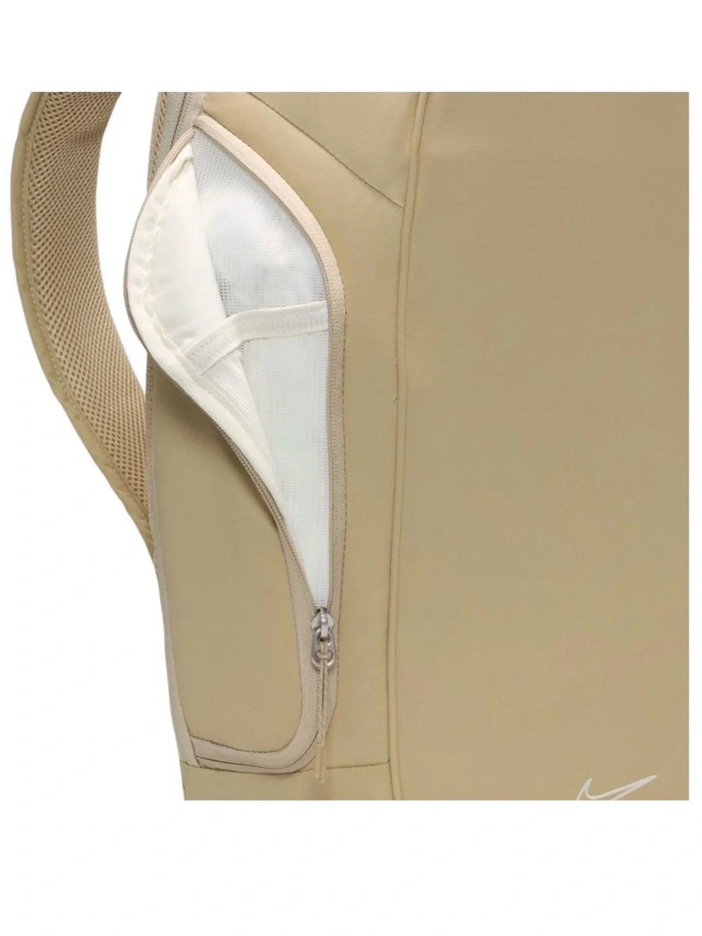 Nike Sportswear Commute Backpack (25L) - Desert Khaki